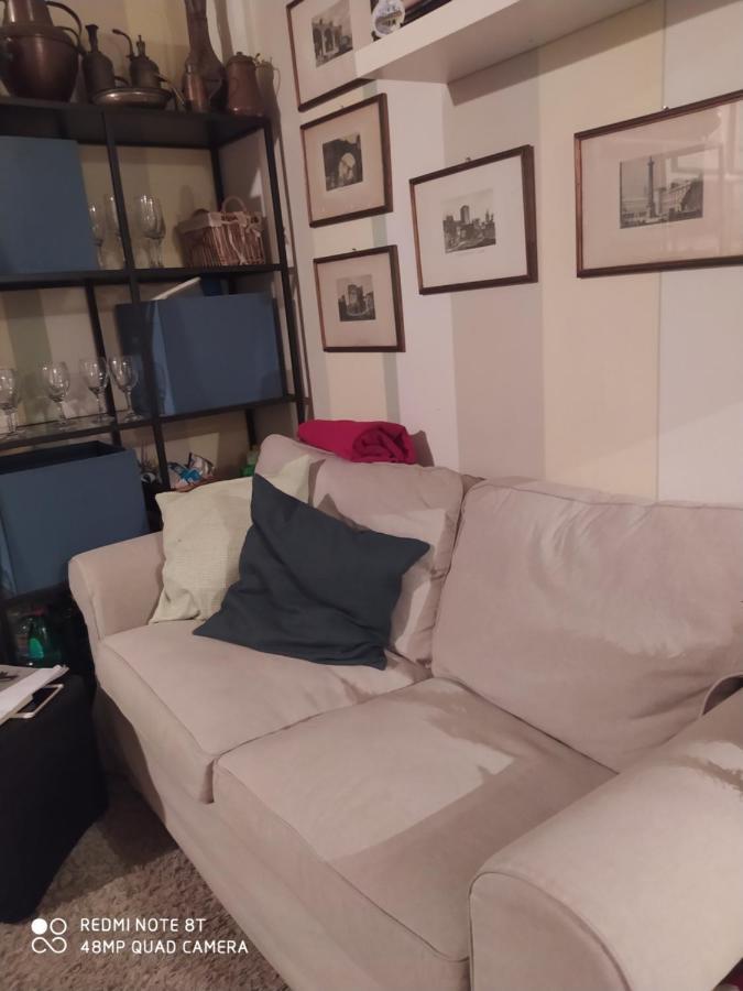 Room In Private Apartment فلورنس المظهر الخارجي الصورة